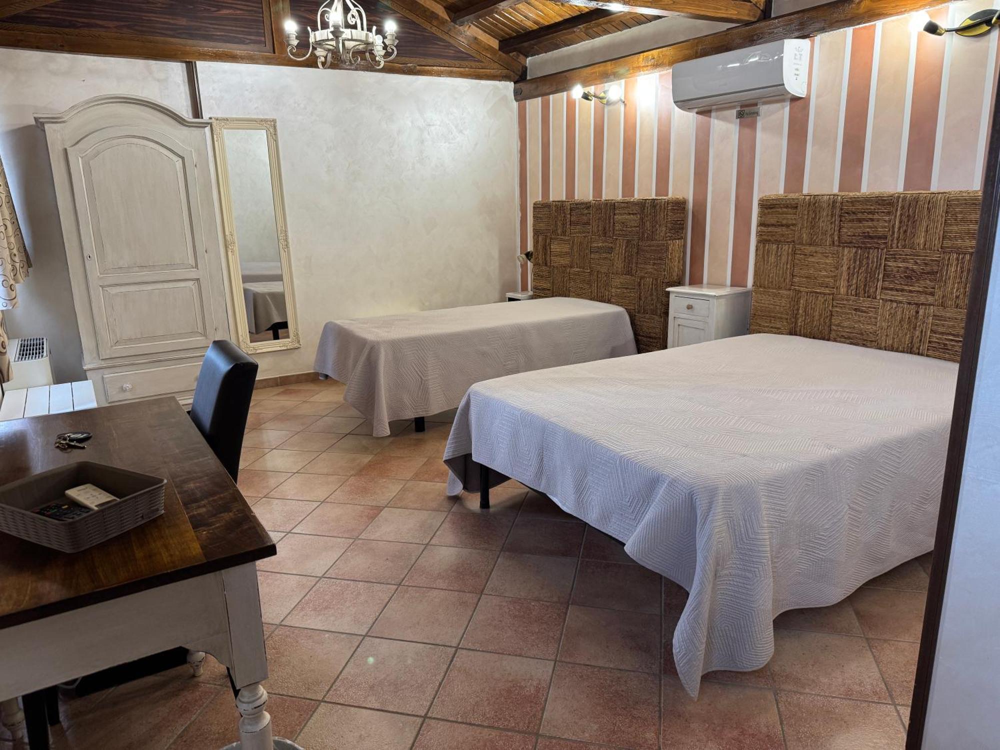 B&B Oasi Di Mamma Clara Latina Exteriér fotografie